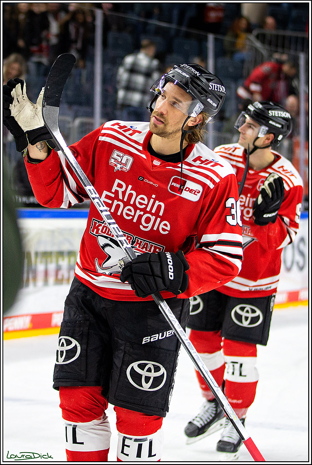 PENNY DEL; Koelner Haie- Schwenninger Wild Wings; Koeln, 06.12.2022